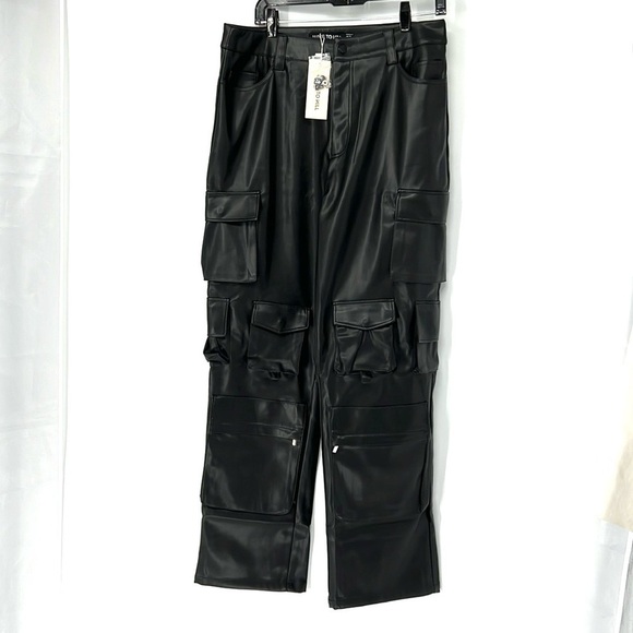 Luxe to kill NWT oversized wide leg cargo faux leather pants 12 - Picture 1 of 9
